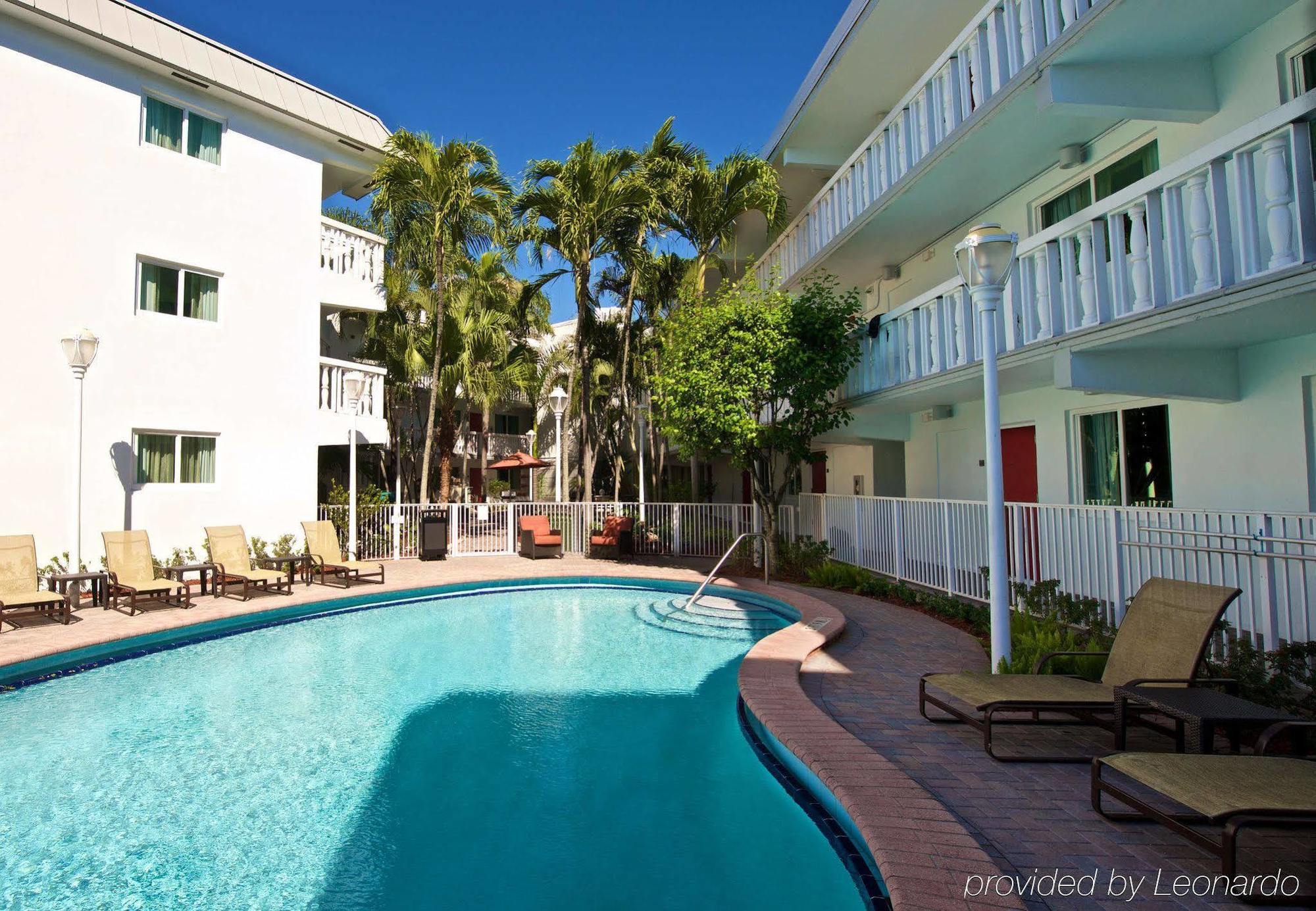 Residence Inn Miami Coconut Grove Exterior photo